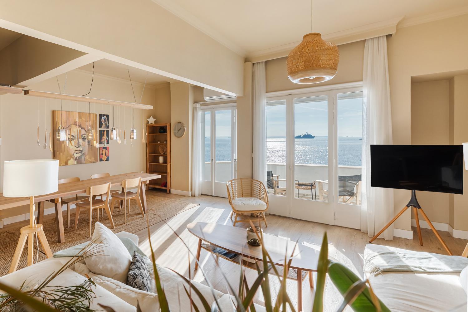 Infinity & Beyond By Halu! - Seafront Apartments Tesalonika Bagian luar foto